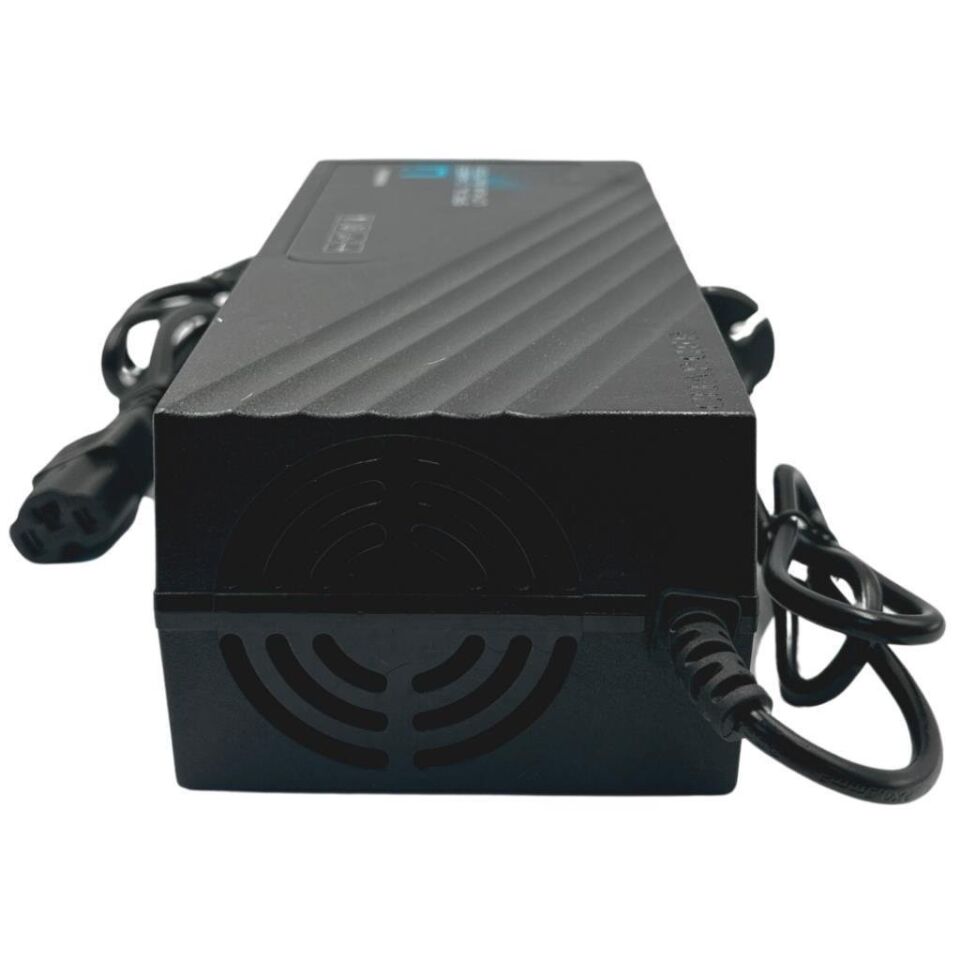 72 Volt 8.5A Lityum Şarj Aleti