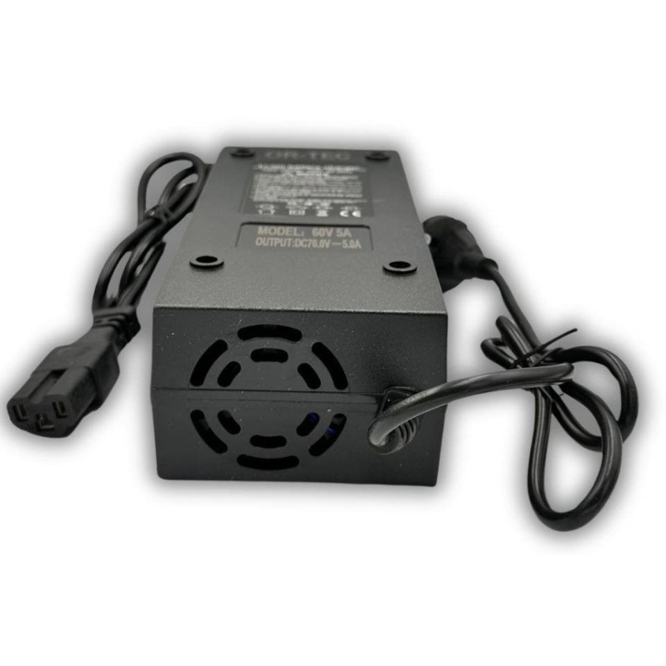 60 Volt 5A Lityum Şarj Aleti